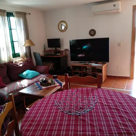 El Palacete 2 * 米哈斯